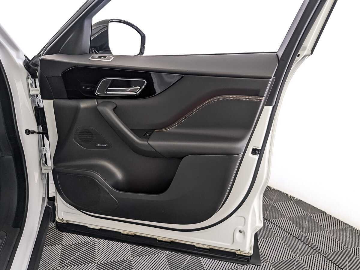 Jaguar F-Pace, 2018 Фото №25