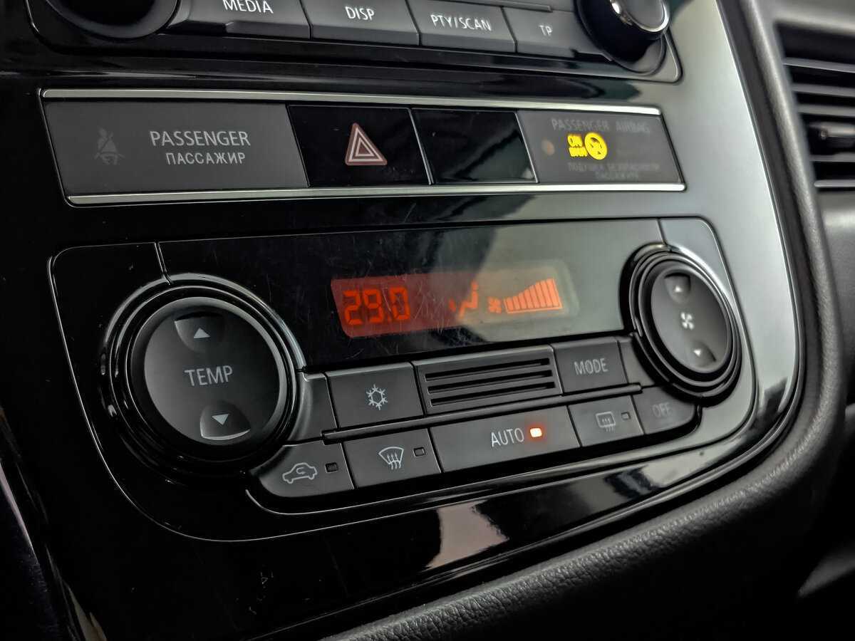 Mitsubishi Outlander, 2019 Фото №21