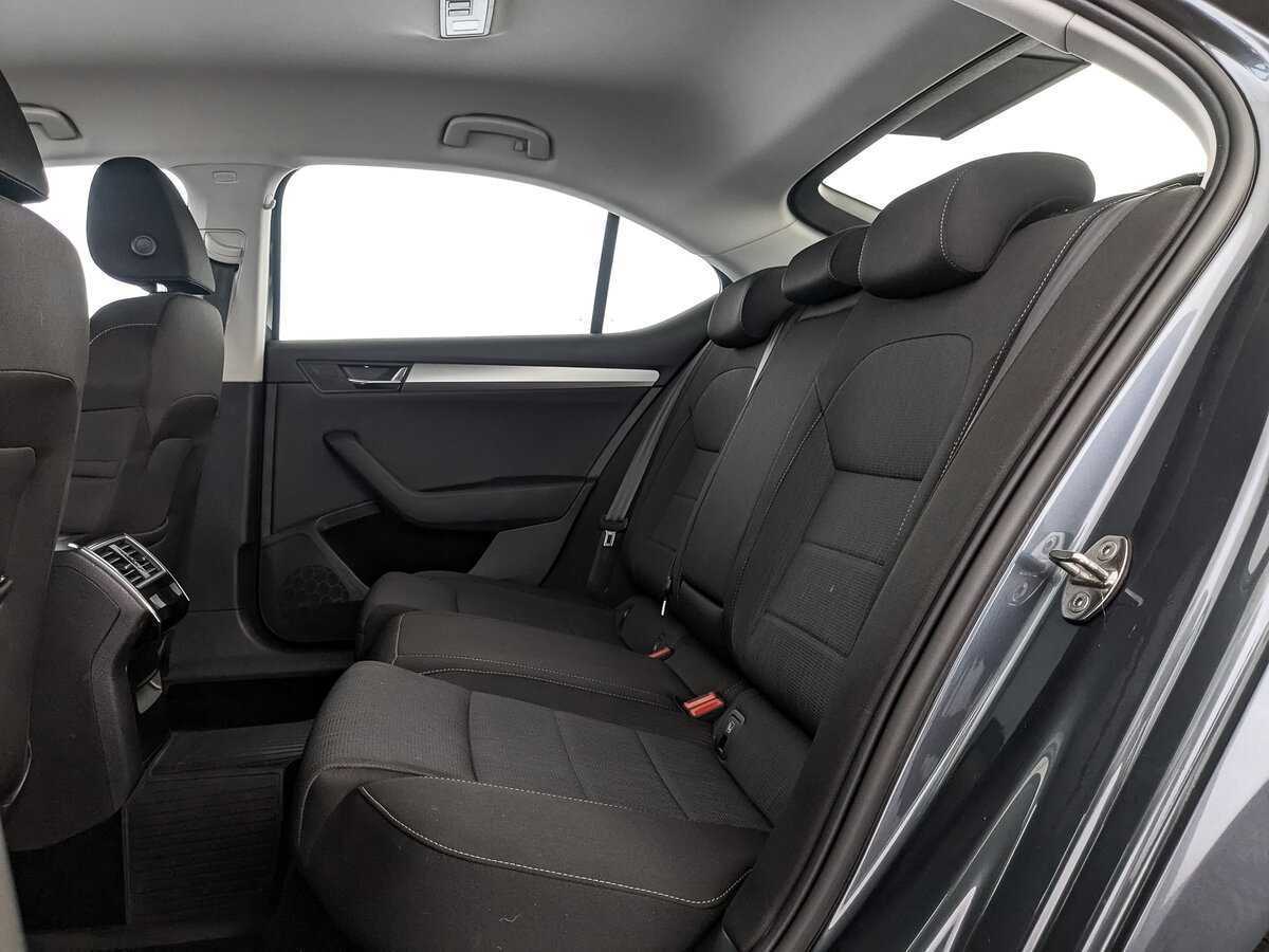 Skoda Superb, 2019 Фото №18