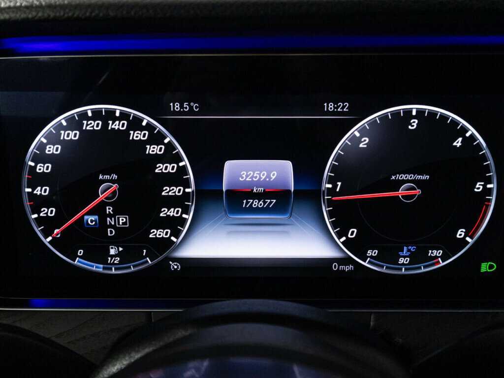 Mercedes-Benz E-Класс 220 d, 2019 Фото №12