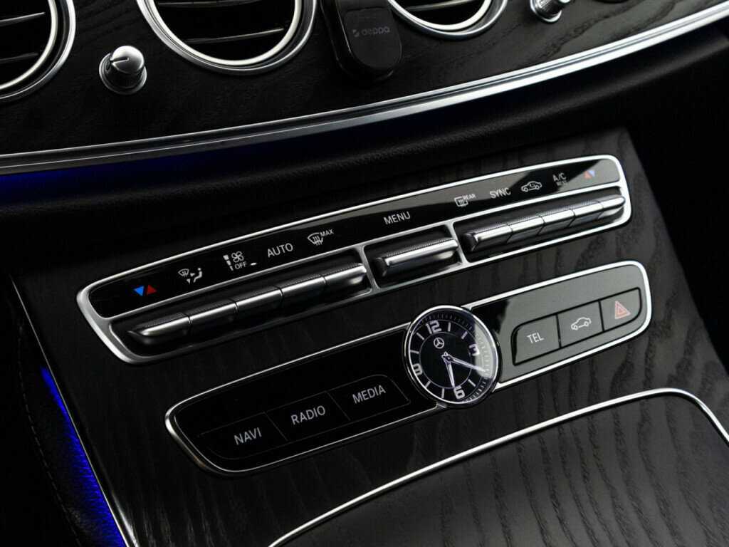 Mercedes-Benz E-Класс 220 d, 2019 Фото №17