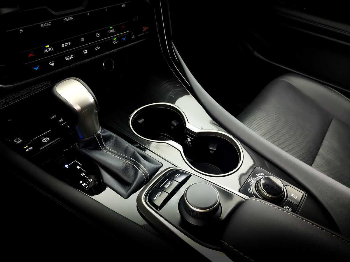 Lexus RX 300, 2019 Фото №28