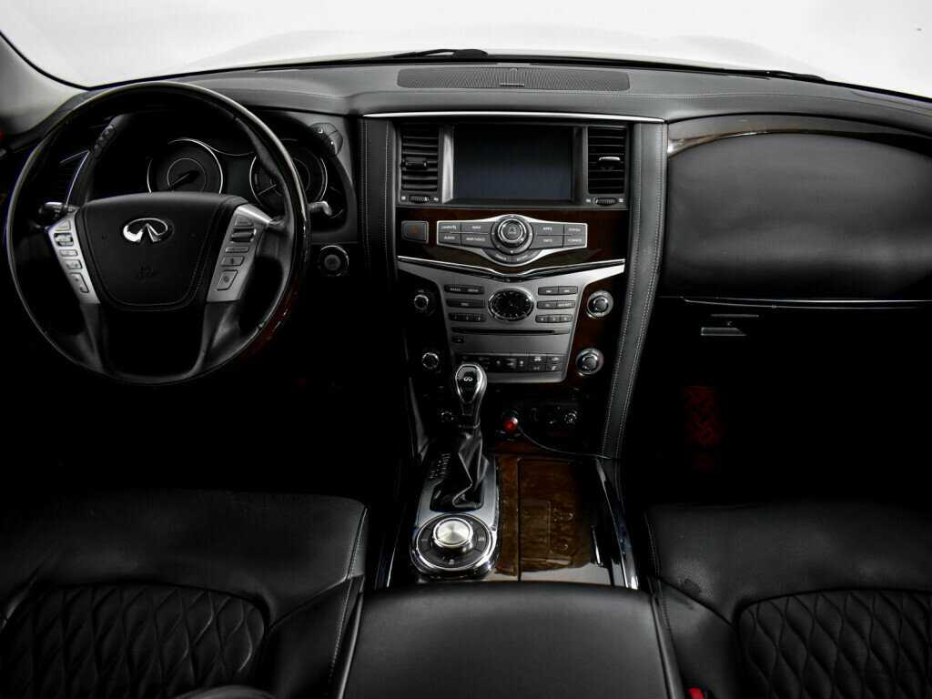 Infiniti QX80, 2018 Фото №14