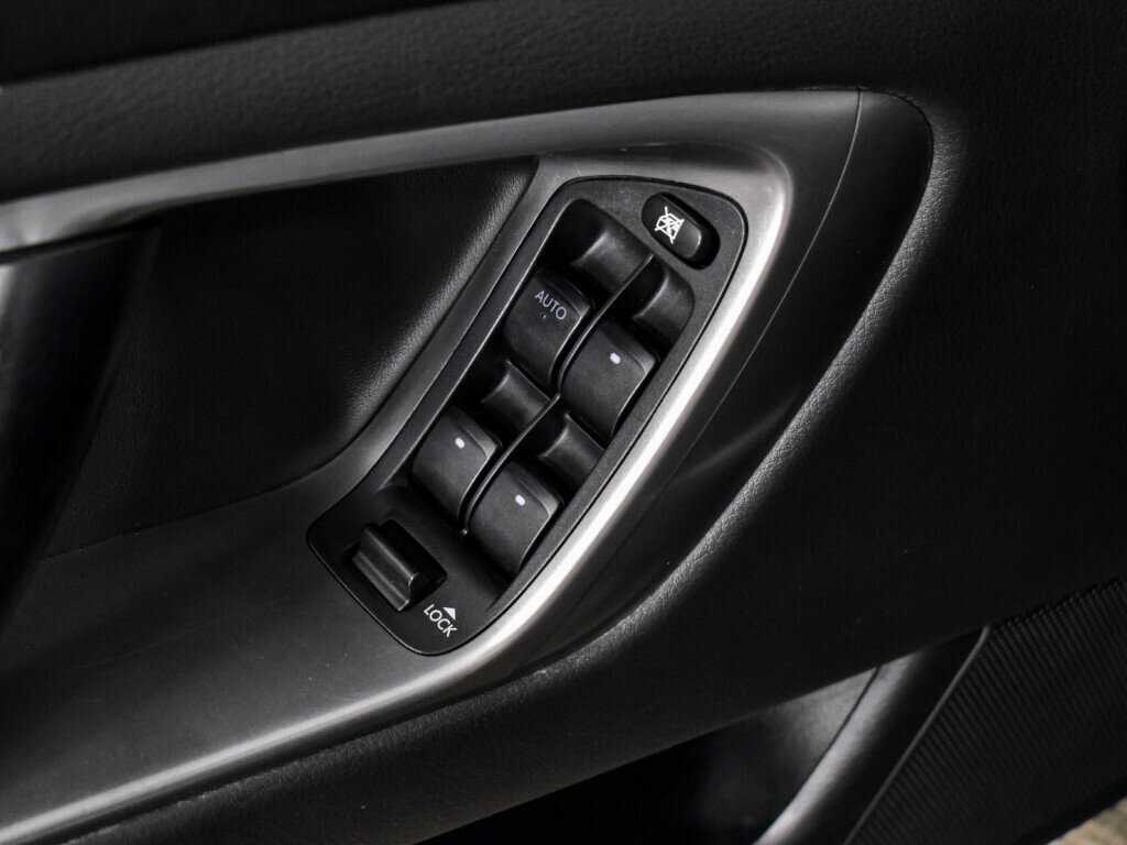 Subaru Legacy, 2005 - 256 000 км. | Фото №8