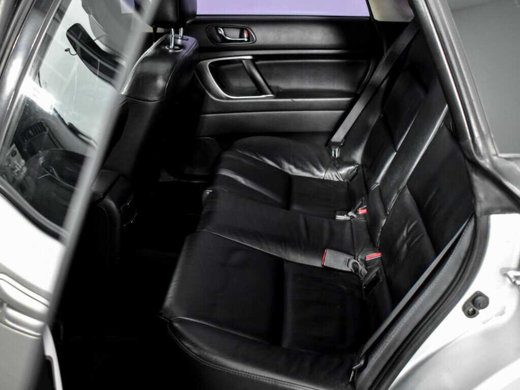 Subaru Legacy, 2005 Фото №11