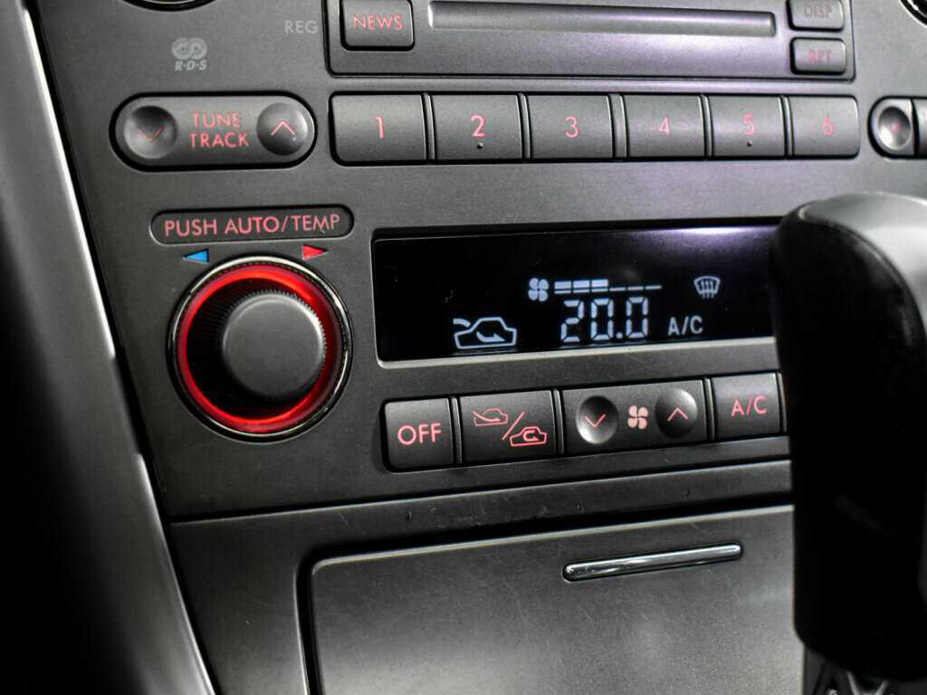 Subaru Legacy, 2005 Фото №20