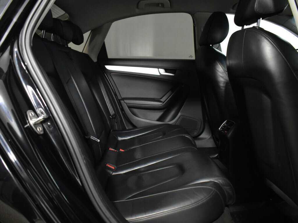 Audi A4, 2011 Фото №10