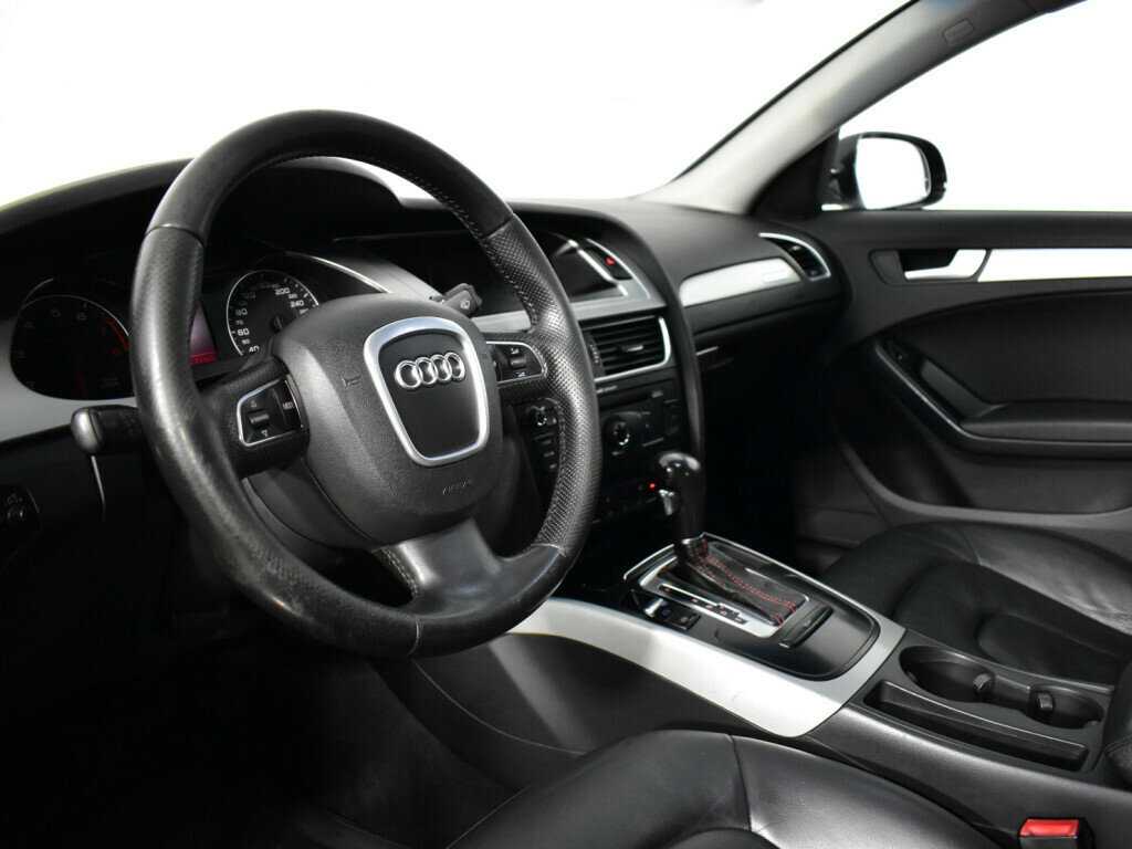 Audi A4, 2011 Фото №13