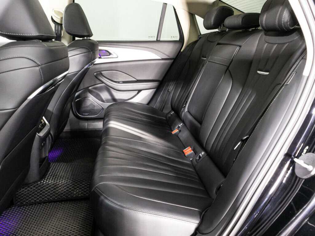 Hongqi H5, 2023 Фото №10