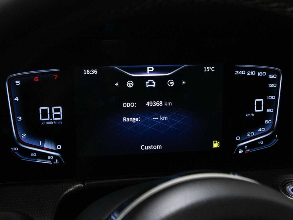 Hongqi H5, 2023 Фото №12