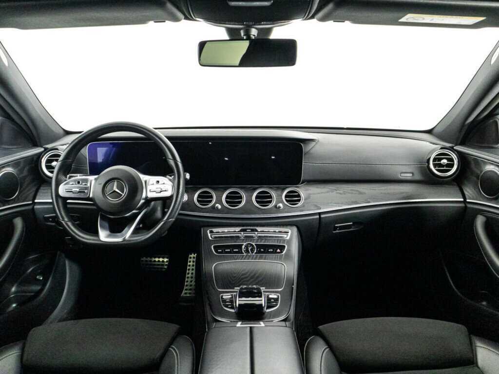 Mercedes-Benz E-Класс 200, 2019 Фото №13