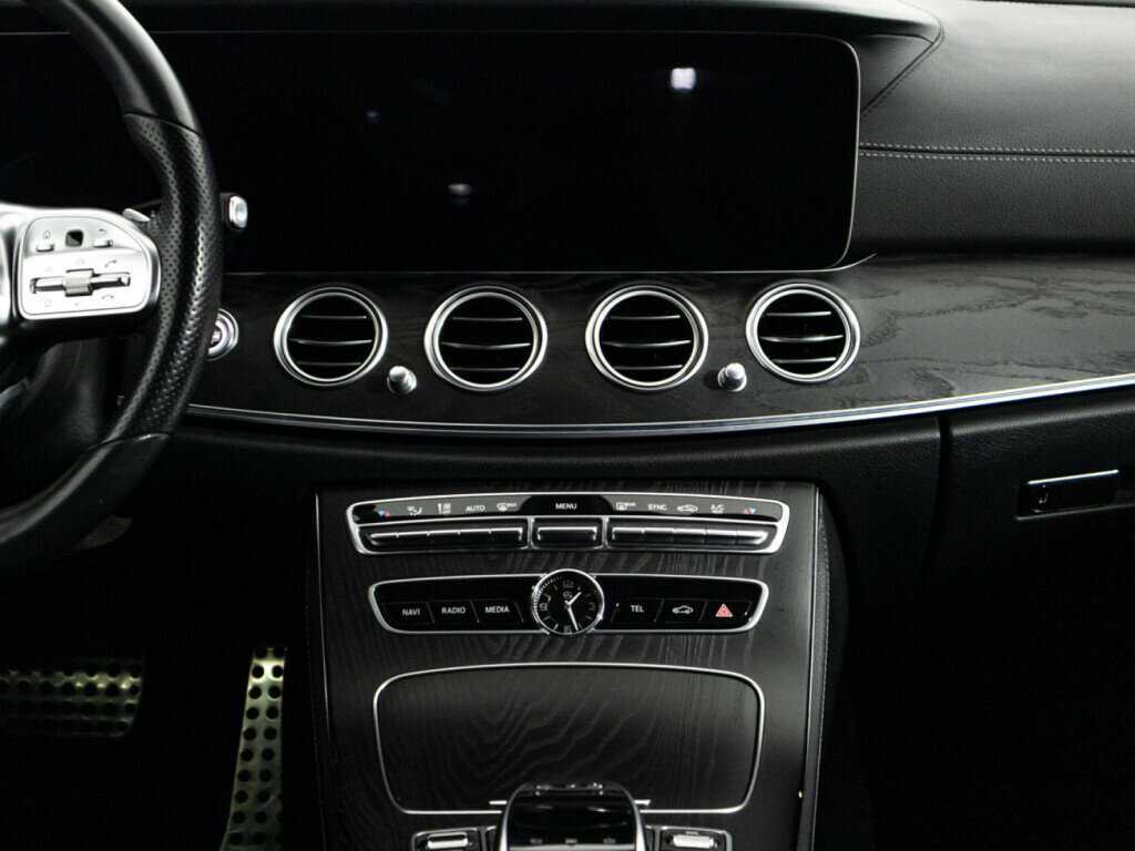 Mercedes-Benz E-Класс 200, 2019 Фото №14