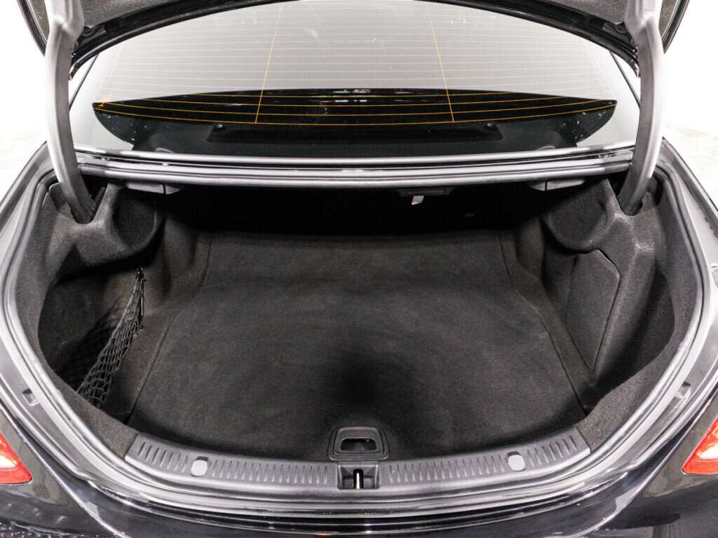 Mercedes-Benz E-Класс 200, 2019 Фото №15