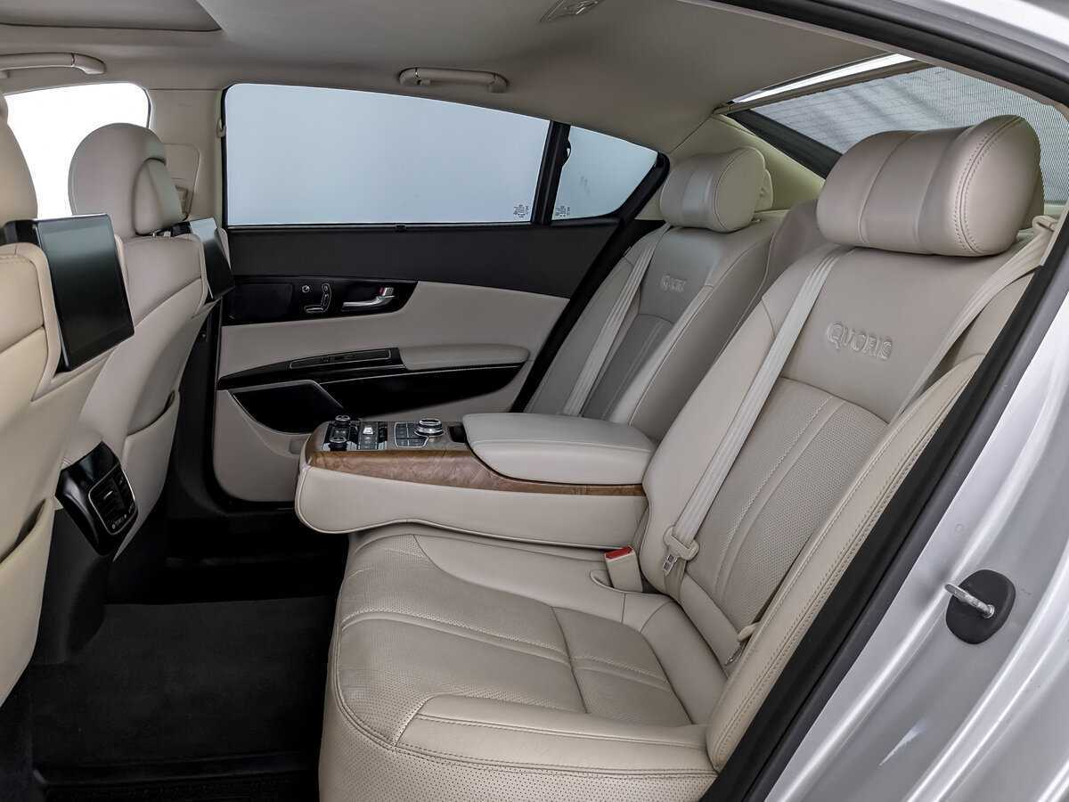 Kia Quoris, 2013 Фото №12