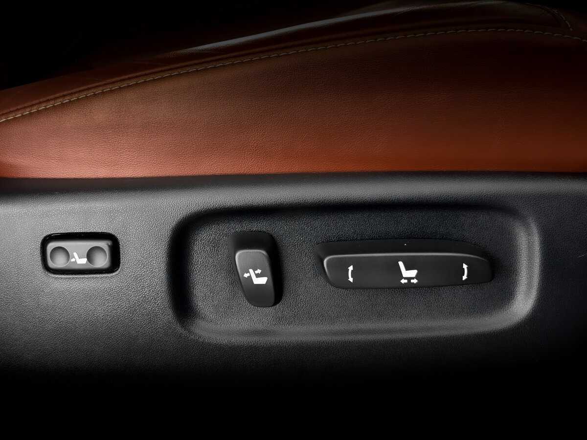 Lexus LX 450d, 2019 Фото №25