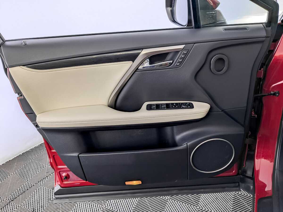 Lexus RX 300, 2020 Фото №19