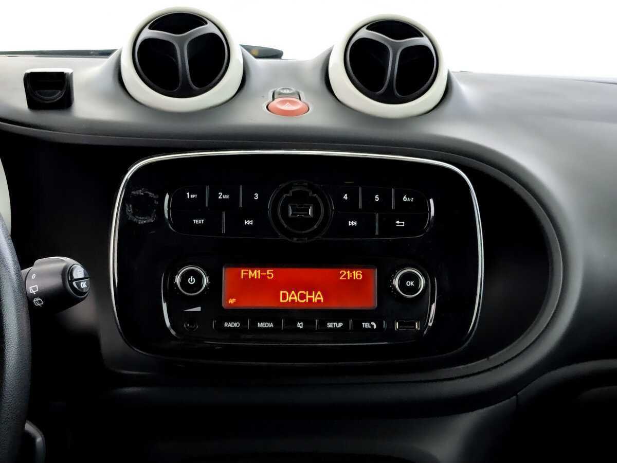 Smart Fortwo, 2018 Фото №14