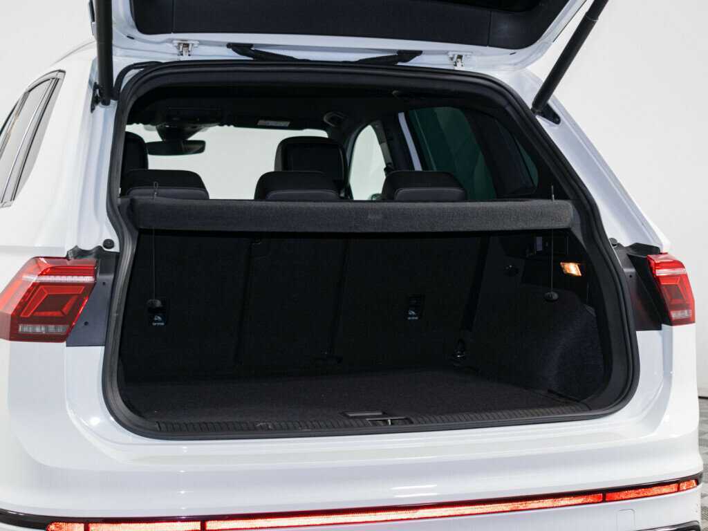 Volkswagen Tiguan, 2021 - 95 000 км. | Фото №7