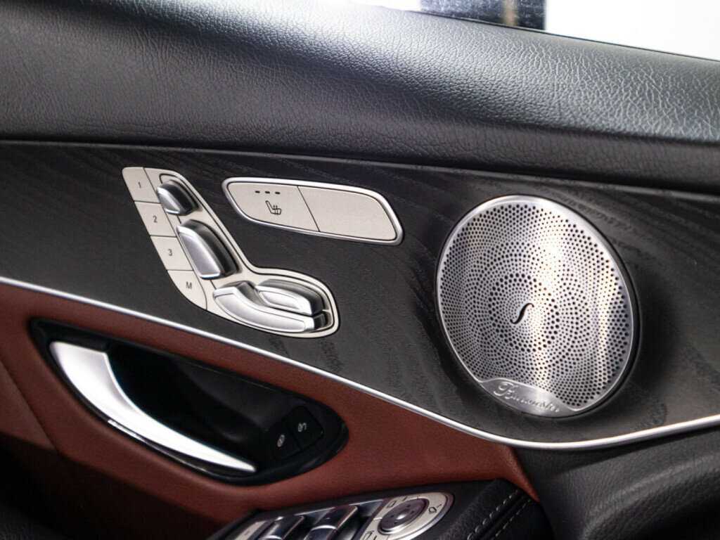 Mercedes-Benz GLC Coupe 250 d, 2018 Фото №17