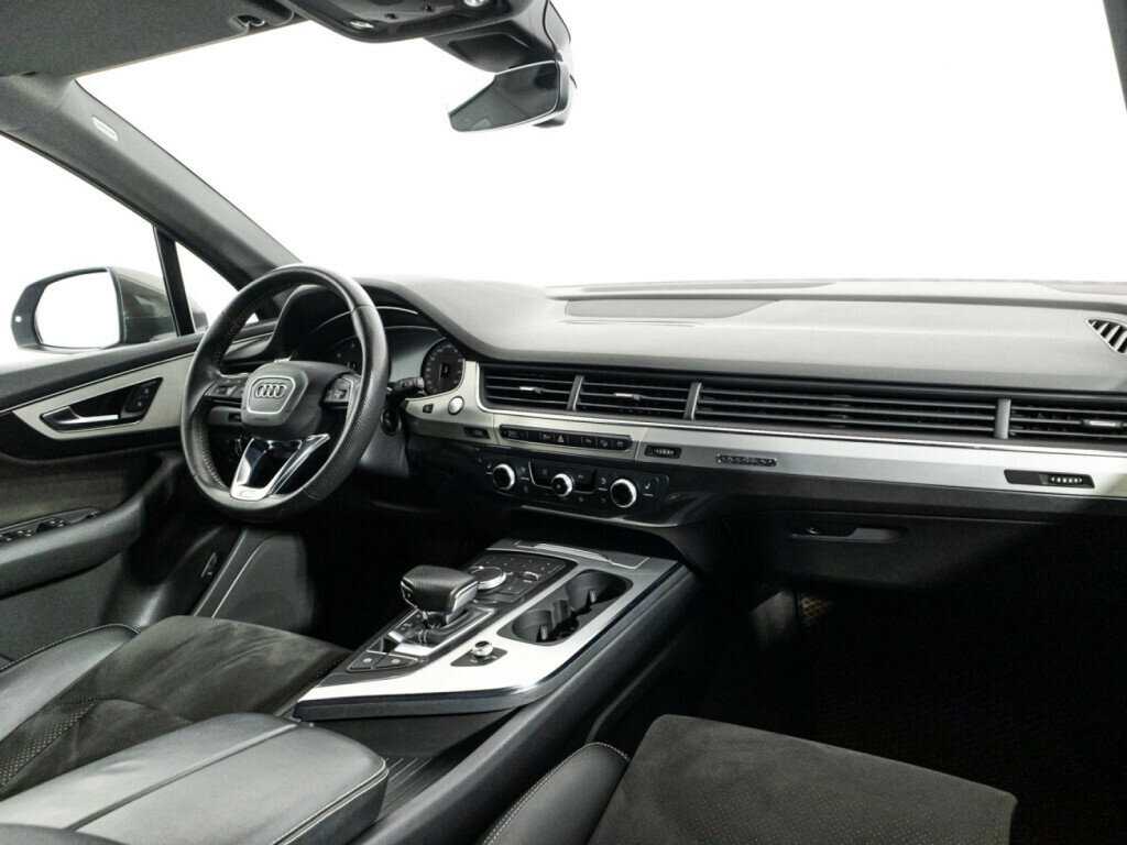 Audi Q7, 2018 Фото №9