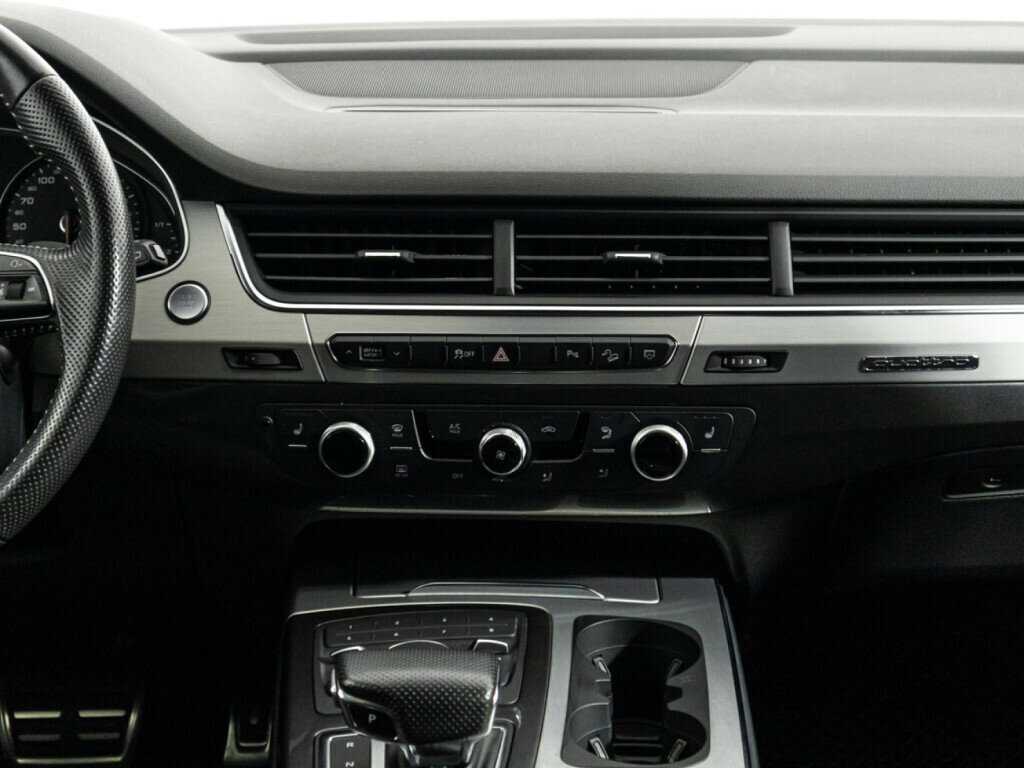 Audi Q7, 2018 Фото №14