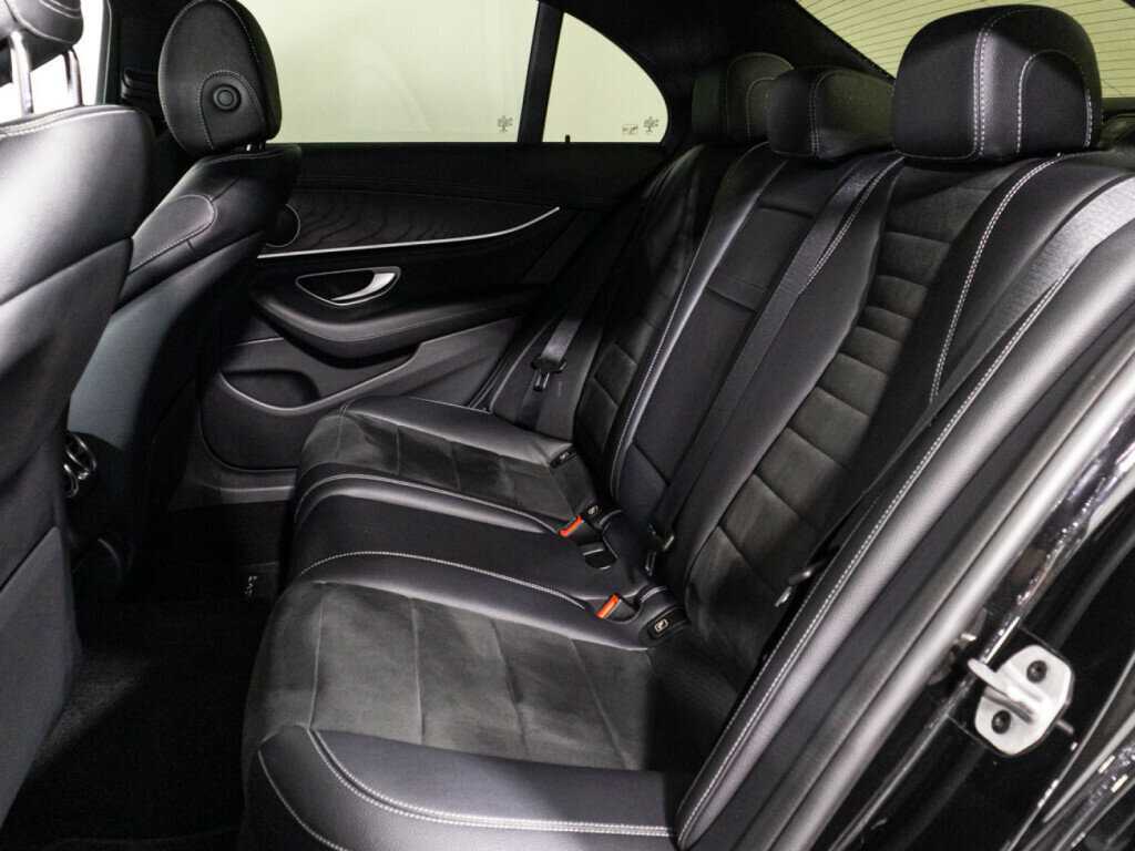 Mercedes-Benz E-Класс 200, 2020 Фото №10
