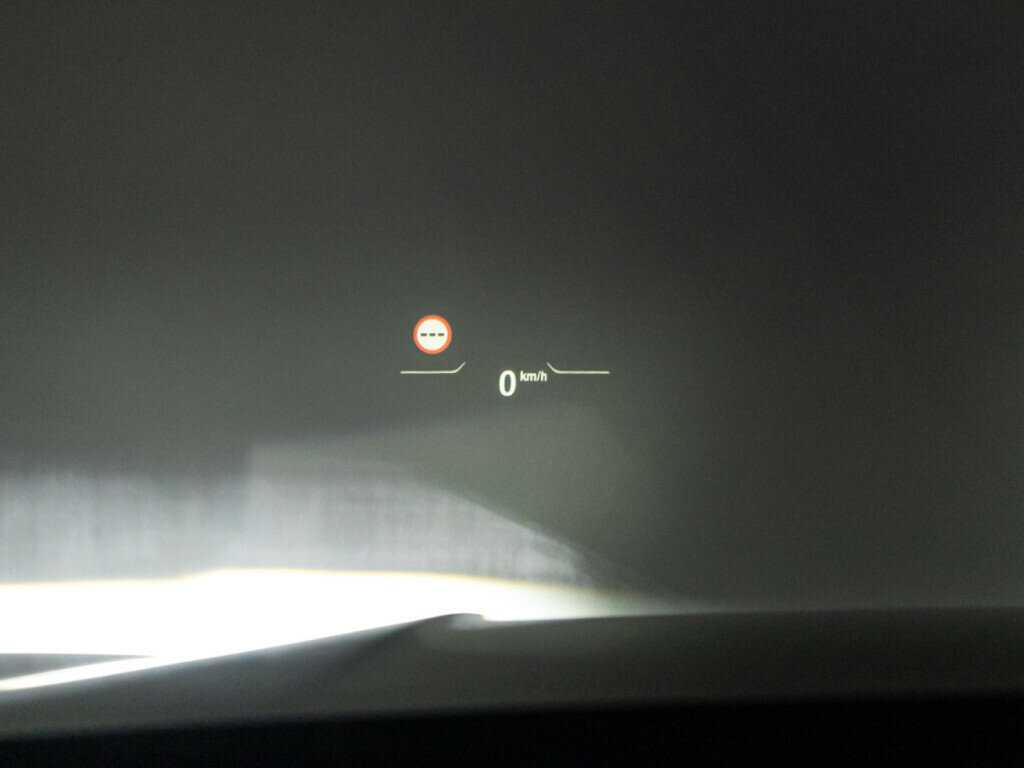 BMW 1 серии M135i xDrive, 2019 Фото №20