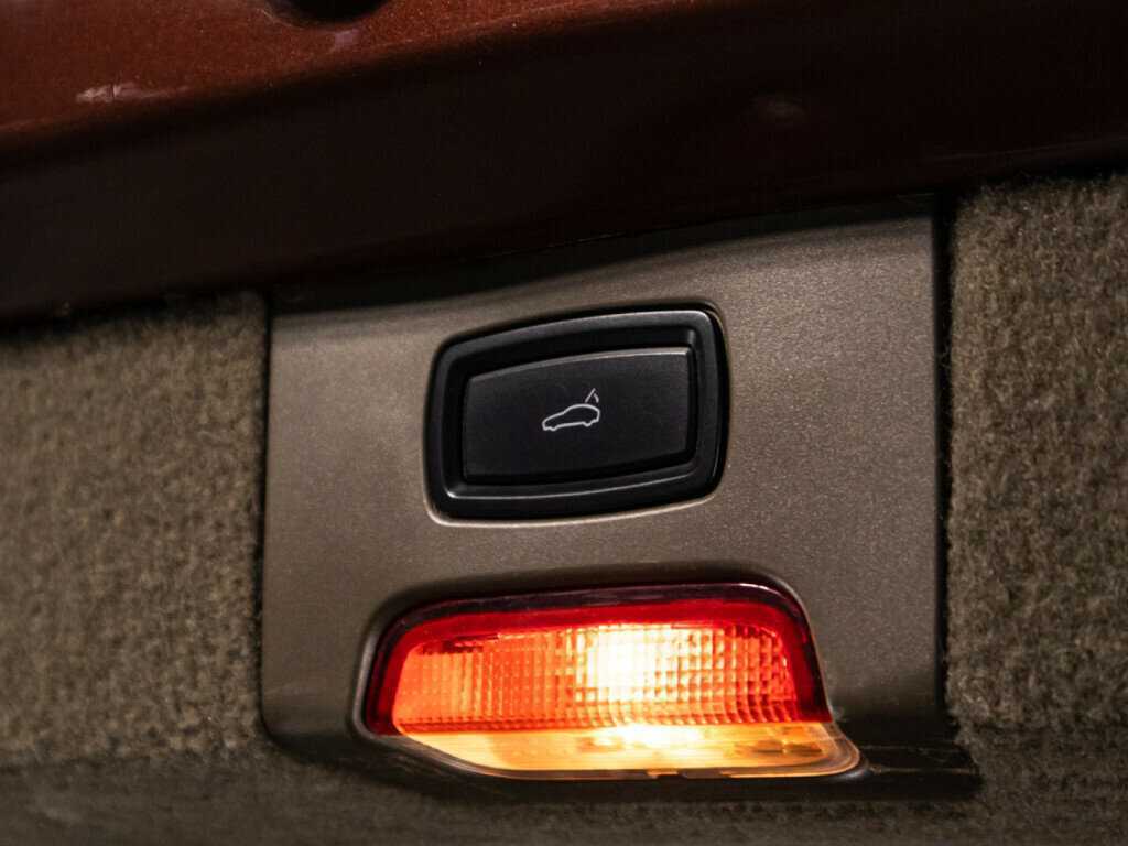 Porsche Cayenne Diesel, 2010 Фото №13