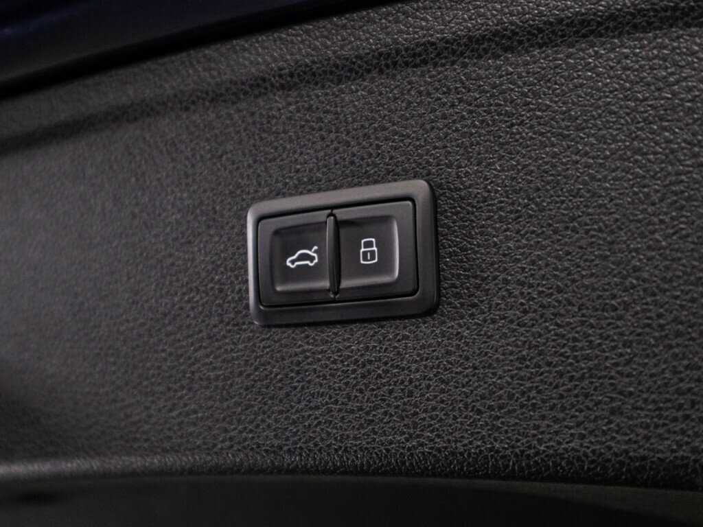 Audi Q5, 2018 Фото №14