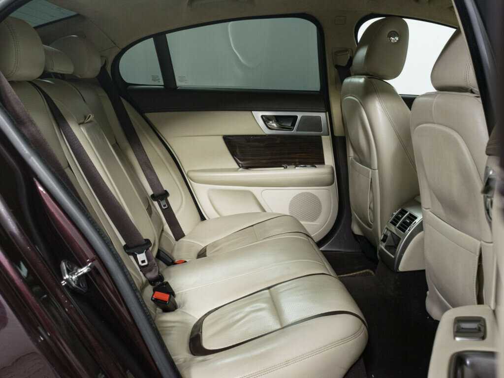 Jaguar XF, 2011 Фото №10