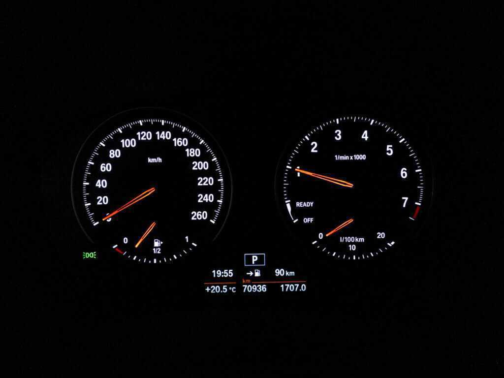 BMW X1 20i xDrive, 2019 Фото №12