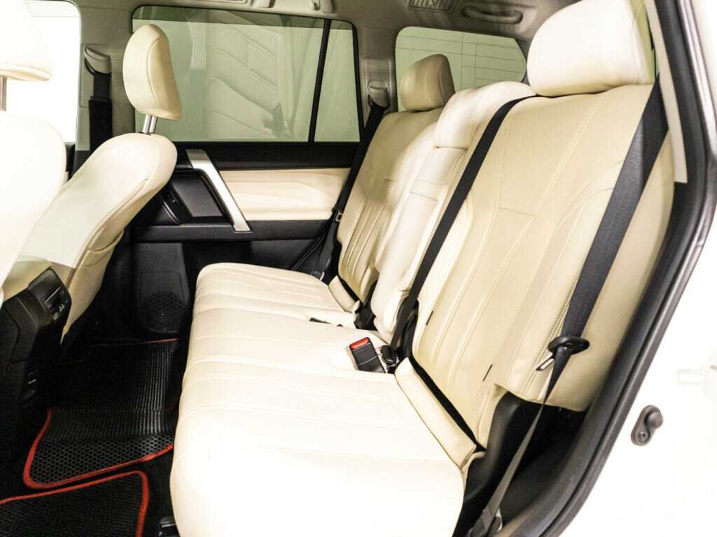 Toyota Land Cruiser Prado, 2019 Фото №8