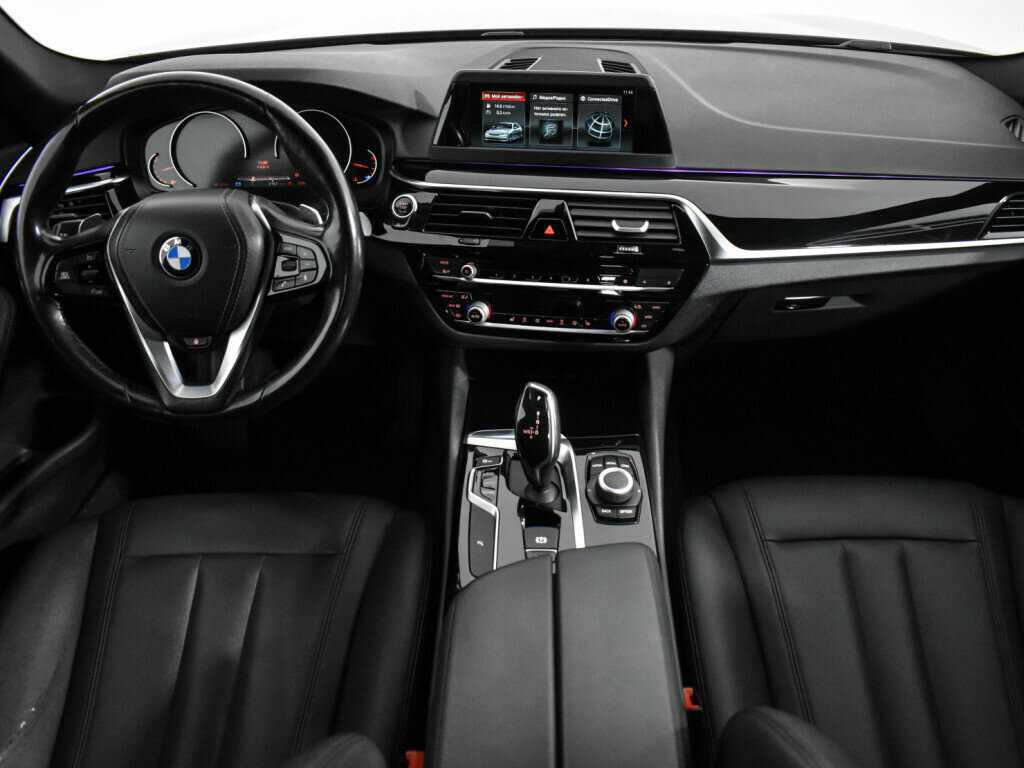 BMW 5 серии 520i, 2018 Фото №19