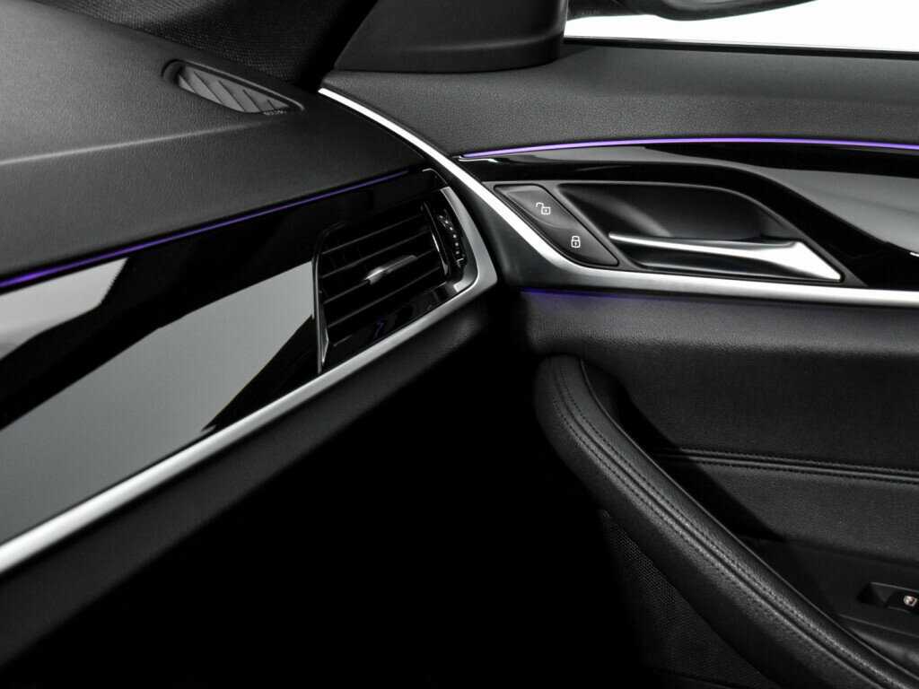 BMW 5 серии 520i, 2018 Фото №24