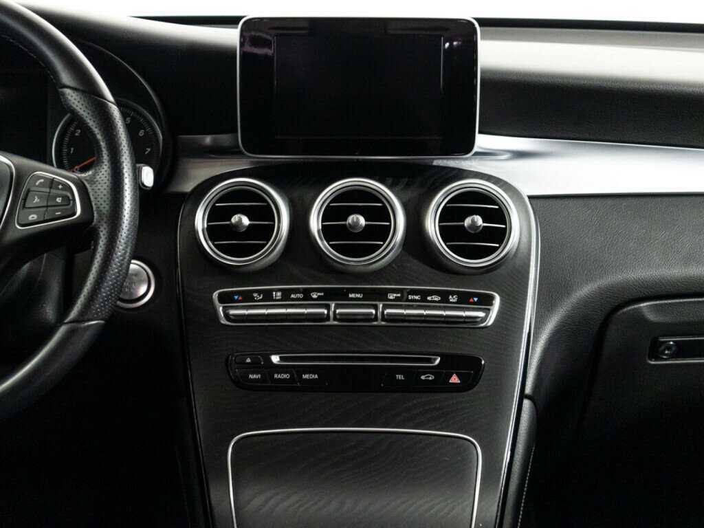 Mercedes-Benz GLC 250, 2018 Фото №13