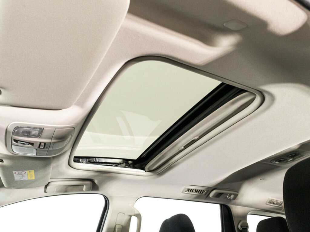 Mitsubishi Montero Sport, 2022 Фото №17