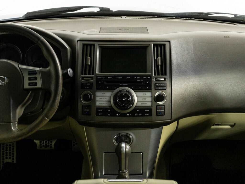 Infiniti FX35, 2008 Фото №11