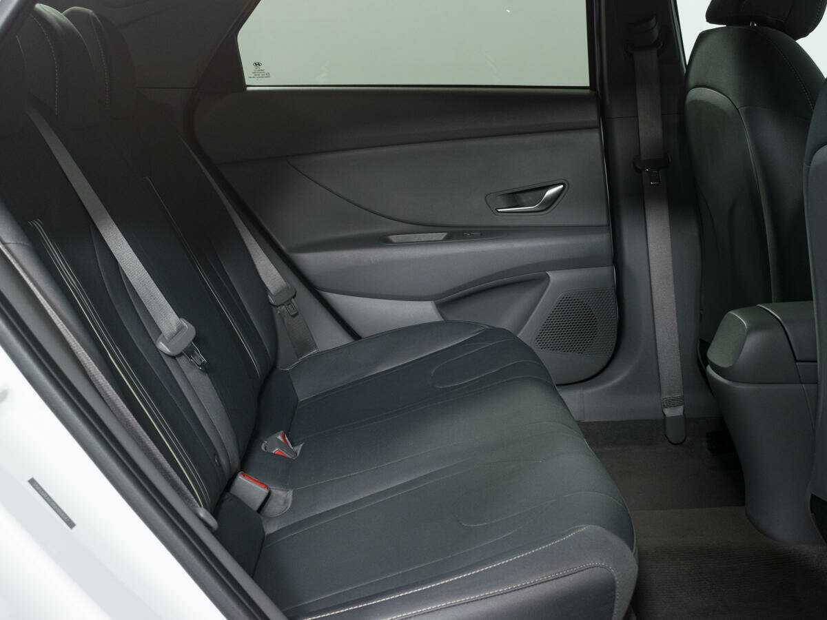 Hyundai Elantra, 2021 Фото №10