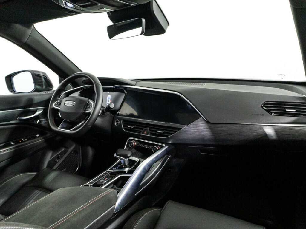 Geely Tugella, 2023 Фото №9