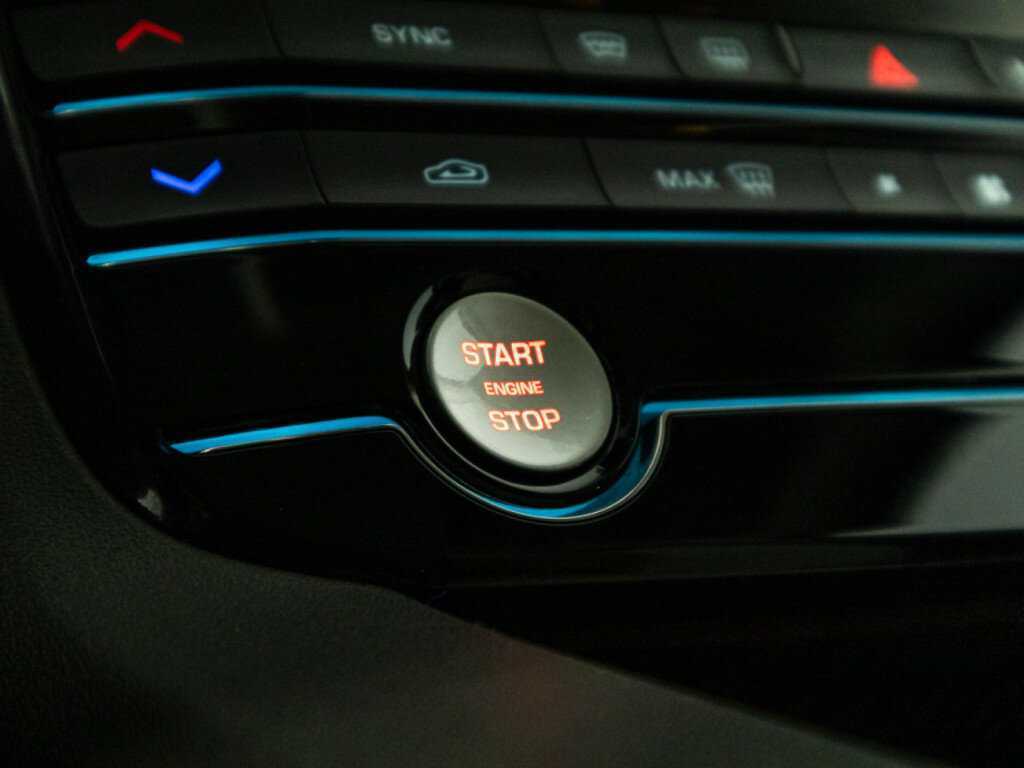 Jaguar F-Pace, 2016 Фото №22