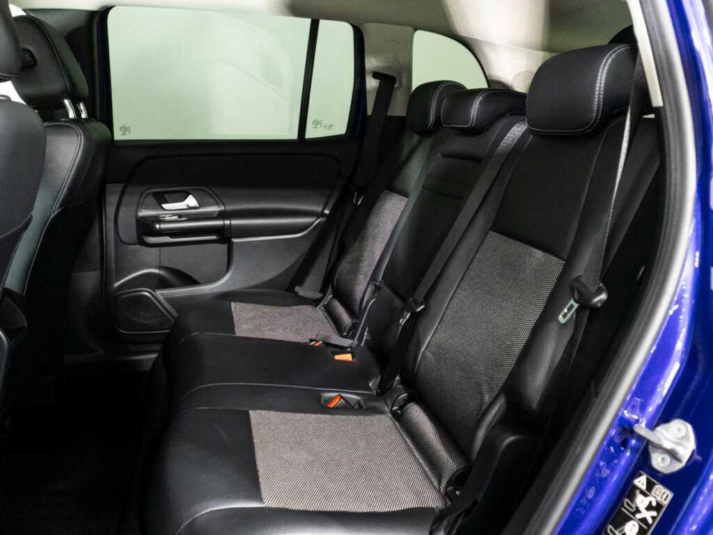 Mercedes-Benz GLB 200, 2020 Фото №10