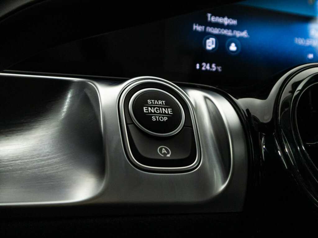 Mercedes-Benz GLB 200, 2020 Фото №18