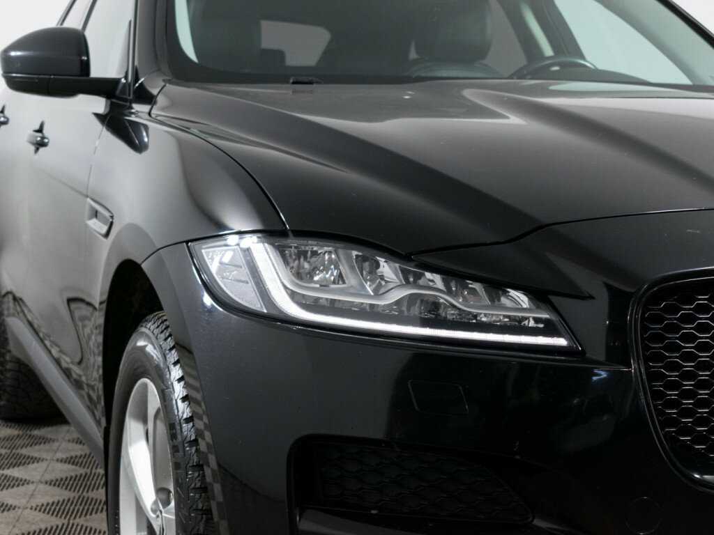 Jaguar F-Pace, 2017 Фото №20