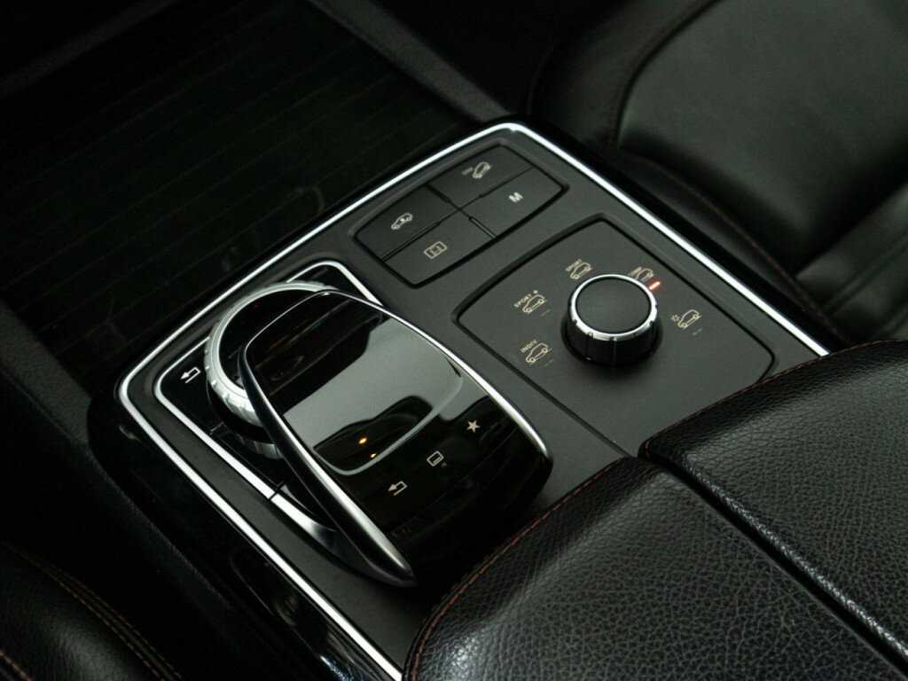 Mercedes-Benz GLE Coupe 400, 2016 Фото №19