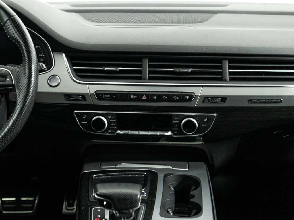 Audi Q7, 2017 Фото №14