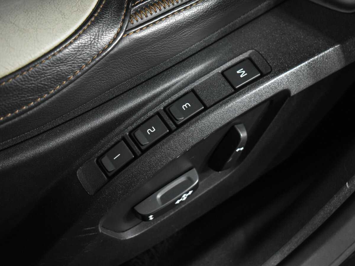 Volvo V40, 2014 Фото №10