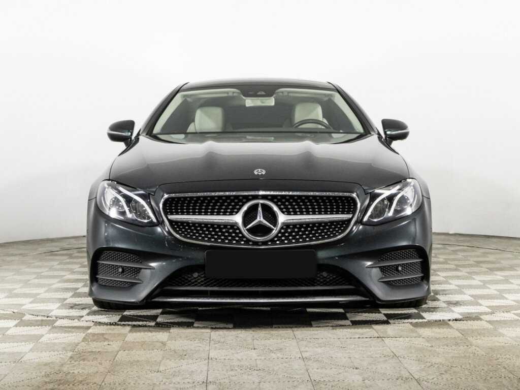 Mercedes-Benz E-Класс 200, 2020 Фото №2