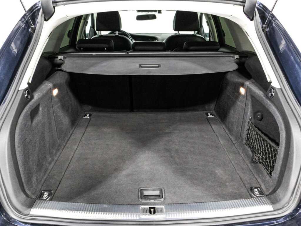 Audi A4, 2009 Фото №15