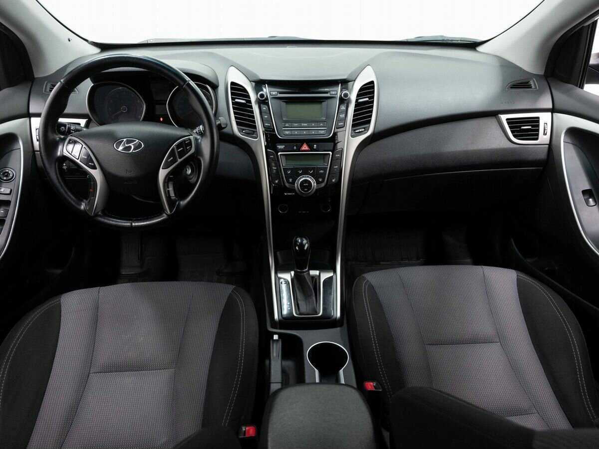 Hyundai i30, 2013 Фото №13
