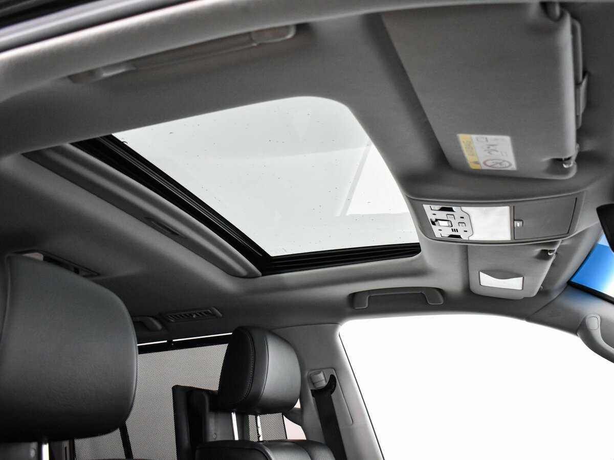 Lexus LX 570, 2018 Фото №25